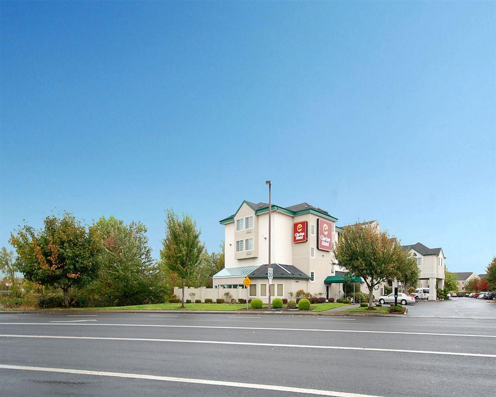 Clarion Hotel Portland International Airport Exteriör bild