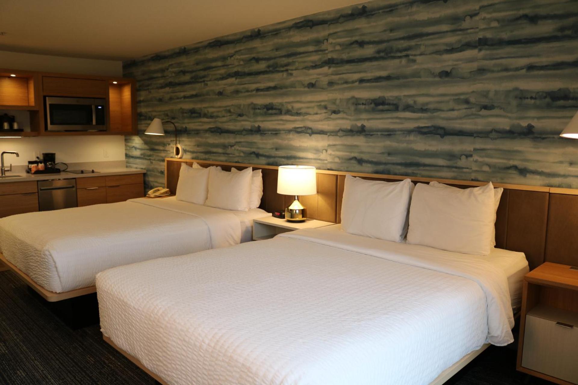 Clarion Hotel Portland International Airport Exteriör bild