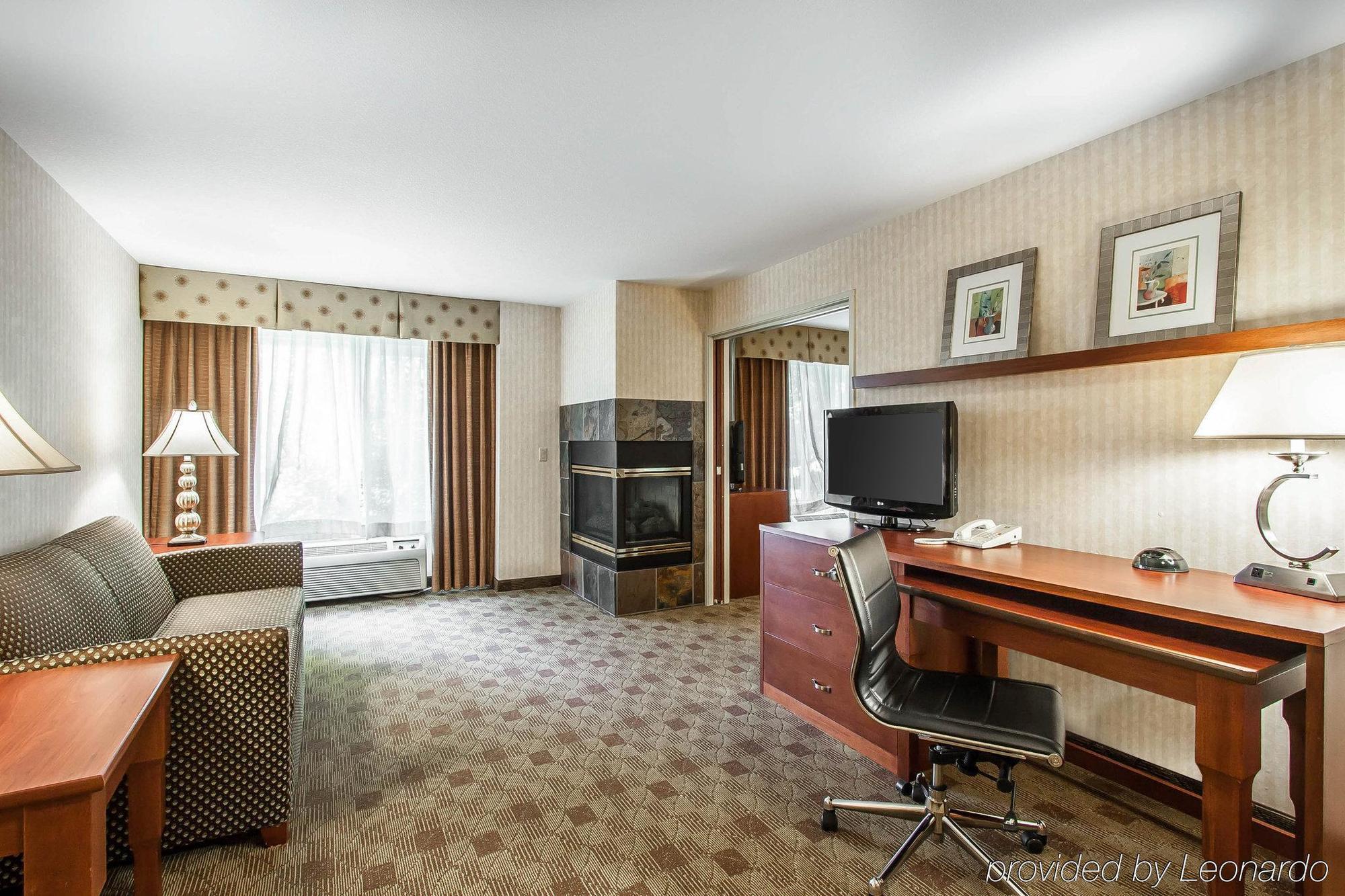 Clarion Hotel Portland International Airport Exteriör bild