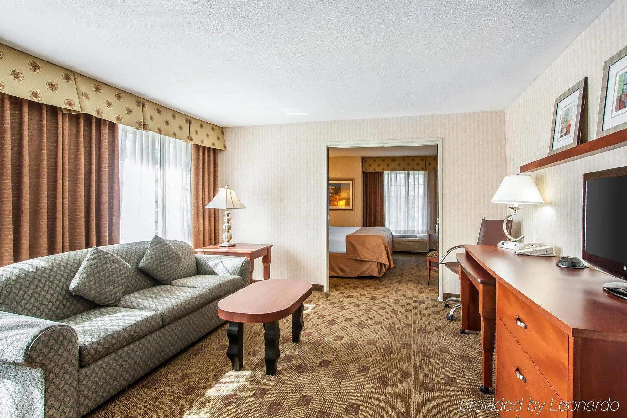 Clarion Hotel Portland International Airport Exteriör bild